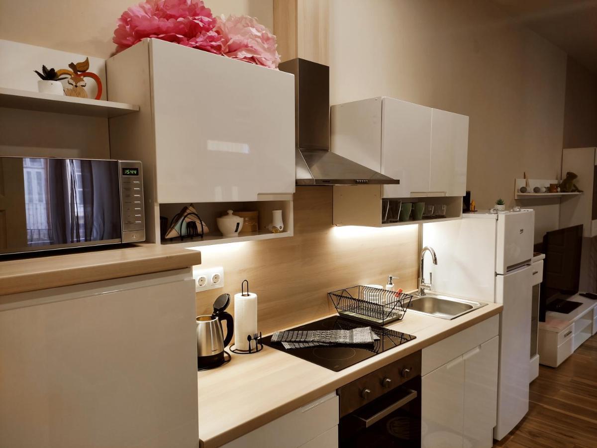 Fand Center Apartman Apartment แซแก็ด ภายนอก รูปภาพ