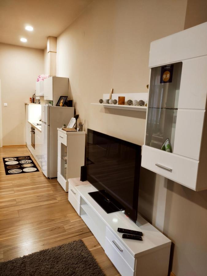 Fand Center Apartman Apartment แซแก็ด ภายนอก รูปภาพ